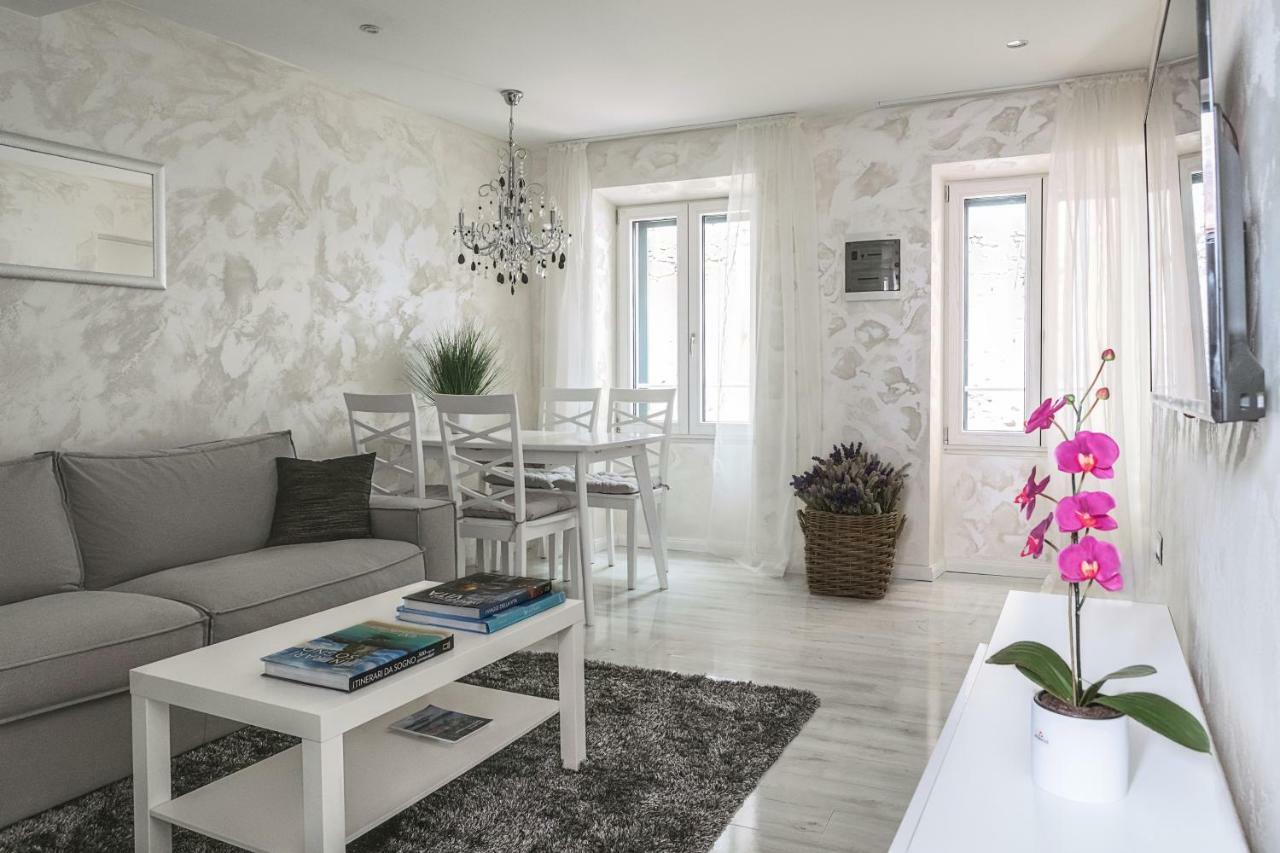 Royal View Apartment Rovinj Exterior photo